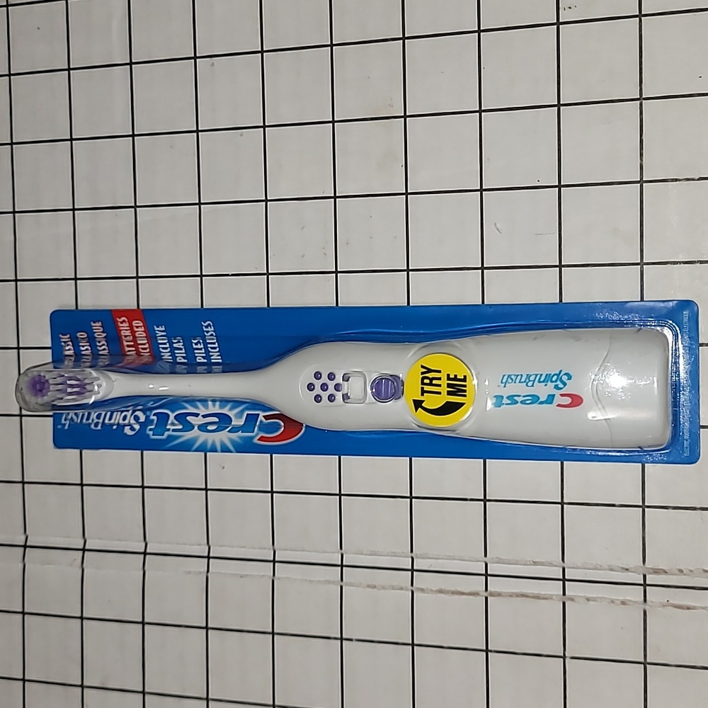 Crest Classic Spinbrush‎ Electric Toothbrush - White NIP